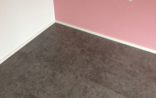 Bodenbelag mit Vinyl Ahnthrazit in Fliesen Optik 62 x 42 cm
