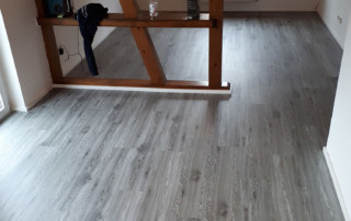 Neuer Bodenbelag mit HDF-Vinyl